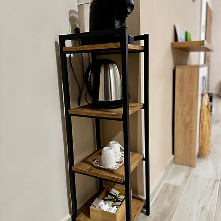 Klar Few Steps From The