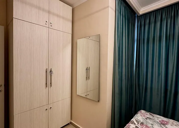 Renovated 2026 - Klar Few Steps From The 아파트 Durrës