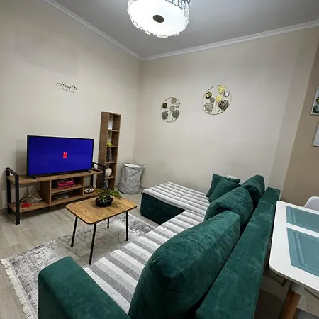 Klar Few Steps From The Apartment Durres